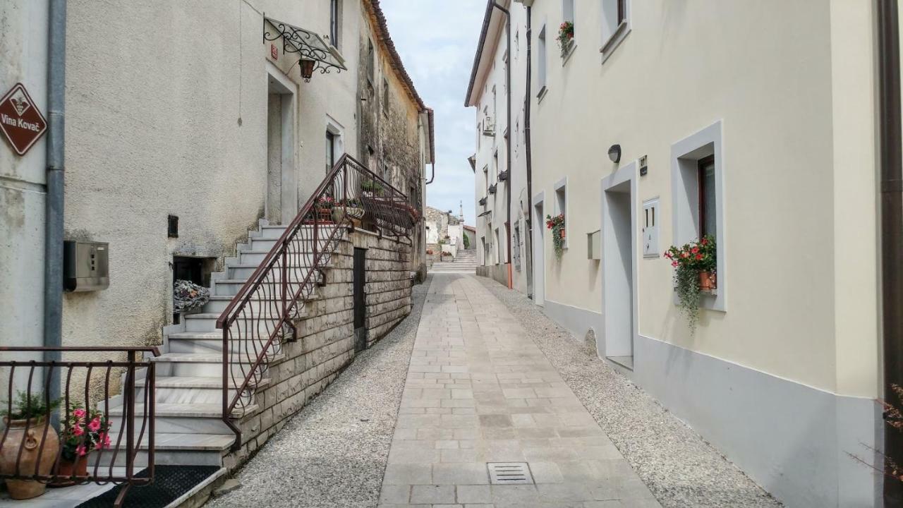 Apartma In Soba Vipavski Kriz Ajdovščina Exterior foto